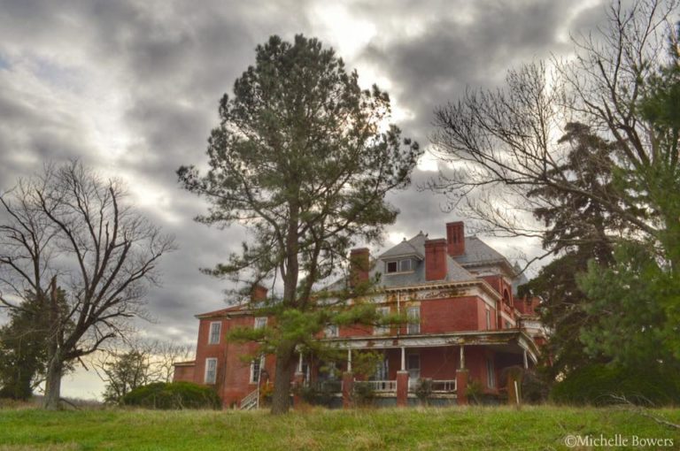 Poplar Hill; The Dunnington Mansion. Virginia. The Old House Life