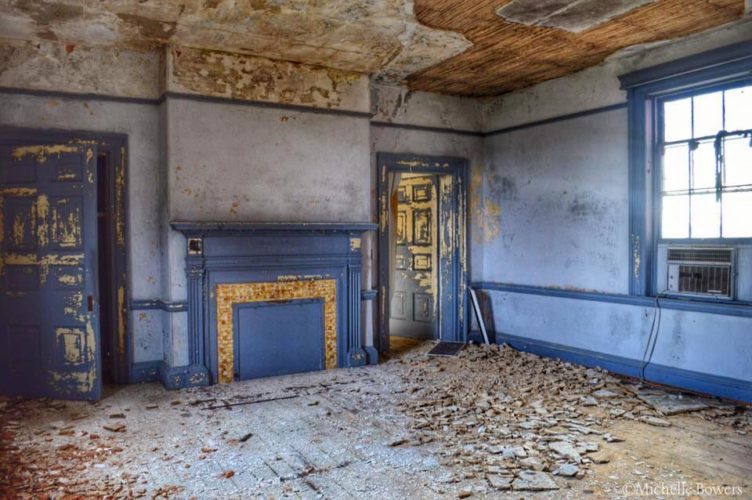 Poplar Hill; The Dunnington Mansion. Virginia. The Old House Life