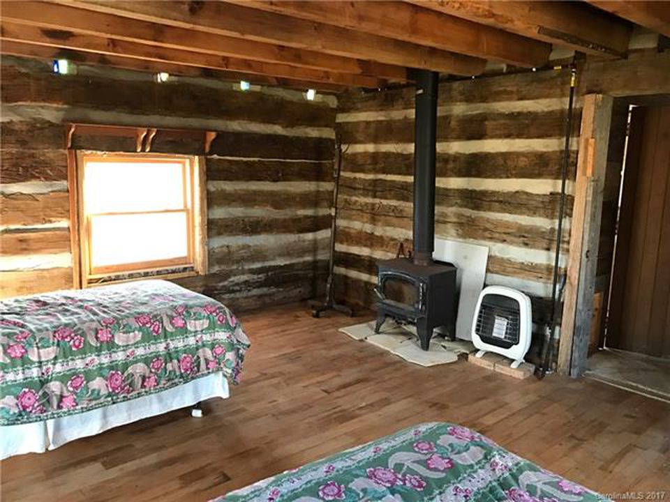 Sold. I WANT THIS!!!! Five acres in Pisgah National Forest. Circa, 1890