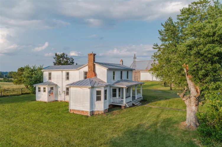 Virginia farmhouse. Two acres. Circa 1850. 249,900 The Old House Life