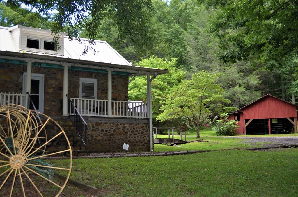 Sold. Unique stone home! NC Mountains! $149,000 – The Old House Life