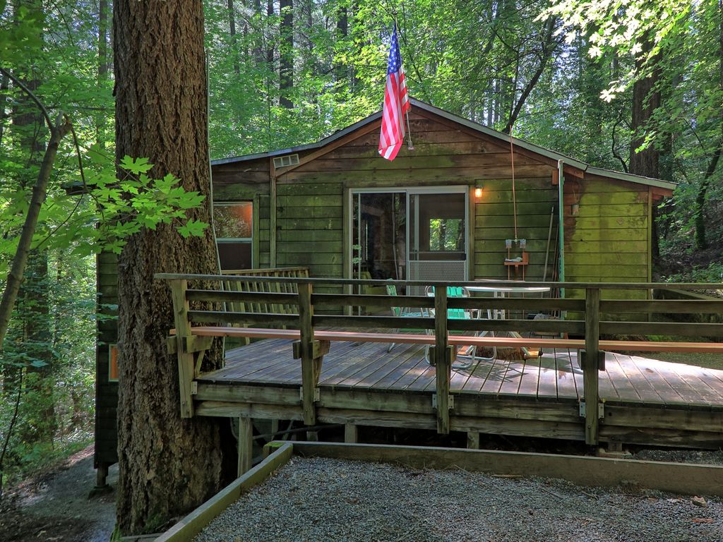 laughing pines log cabin resort