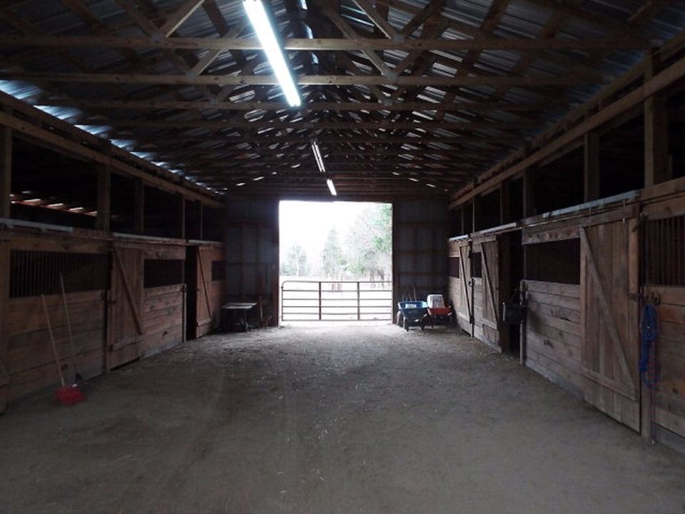 Circa 1876 log cabin on 9 acres in VA. 8 stall horse barn. $229,000 ...