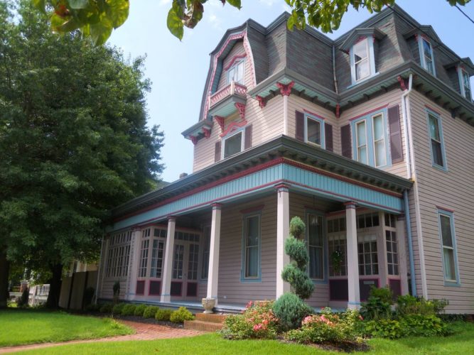 Off market. So pretty! Landmark home in Delaware. Circa 1885. $374,900 ...