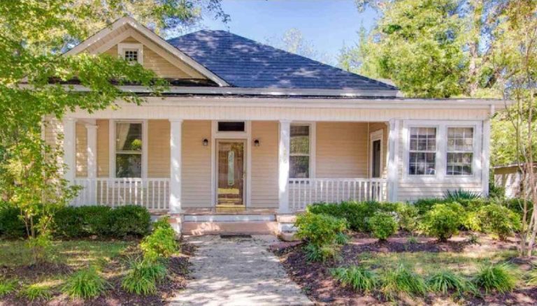 Great bungalow! Being sold furnished! Circa 1915 in NC. $159,900 – The ...