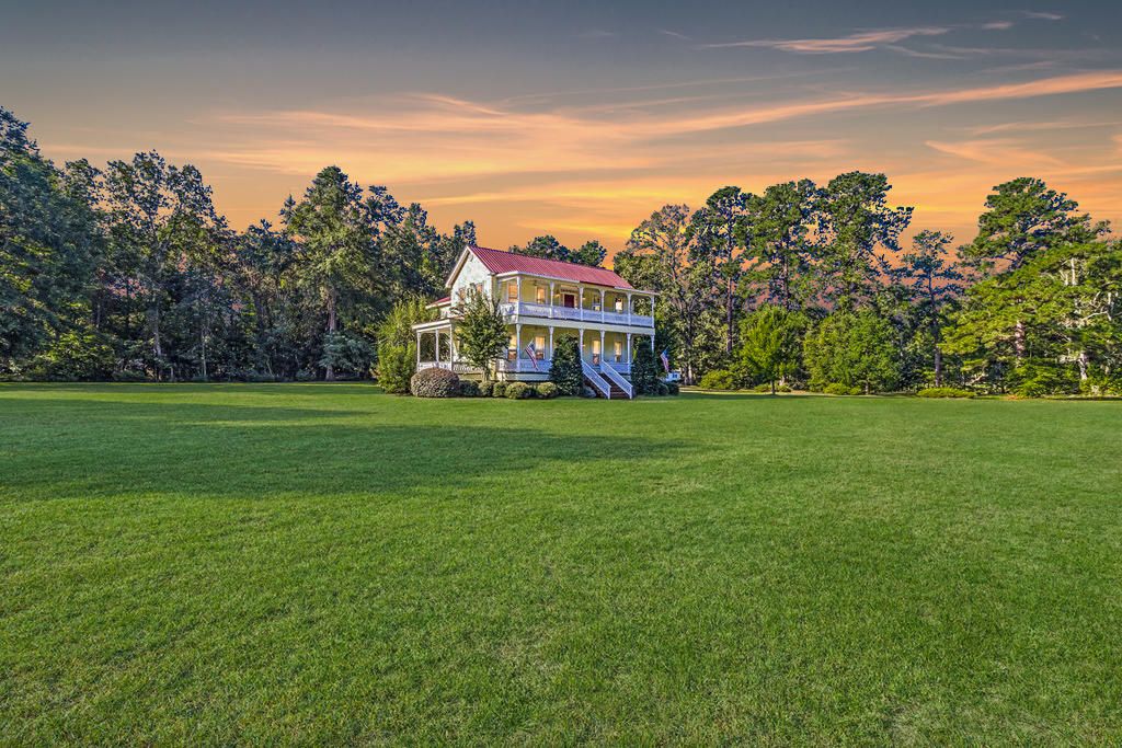 Close to shores of Lake Marion in SC. Circa 1903. Over one acre