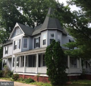 $138,000! A lot of original details inside. Circa 1900 in MD. – The Old ...