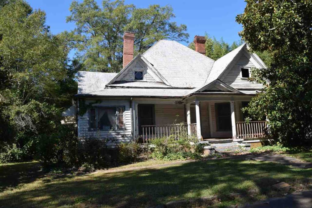 South Carolina Fixer Upper! One acre. 39,900! The Old House Life