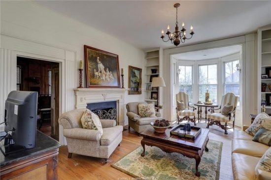 Love the bathroom with fireplace! Circa 1900. 32 acres in SC. $419,000 ...