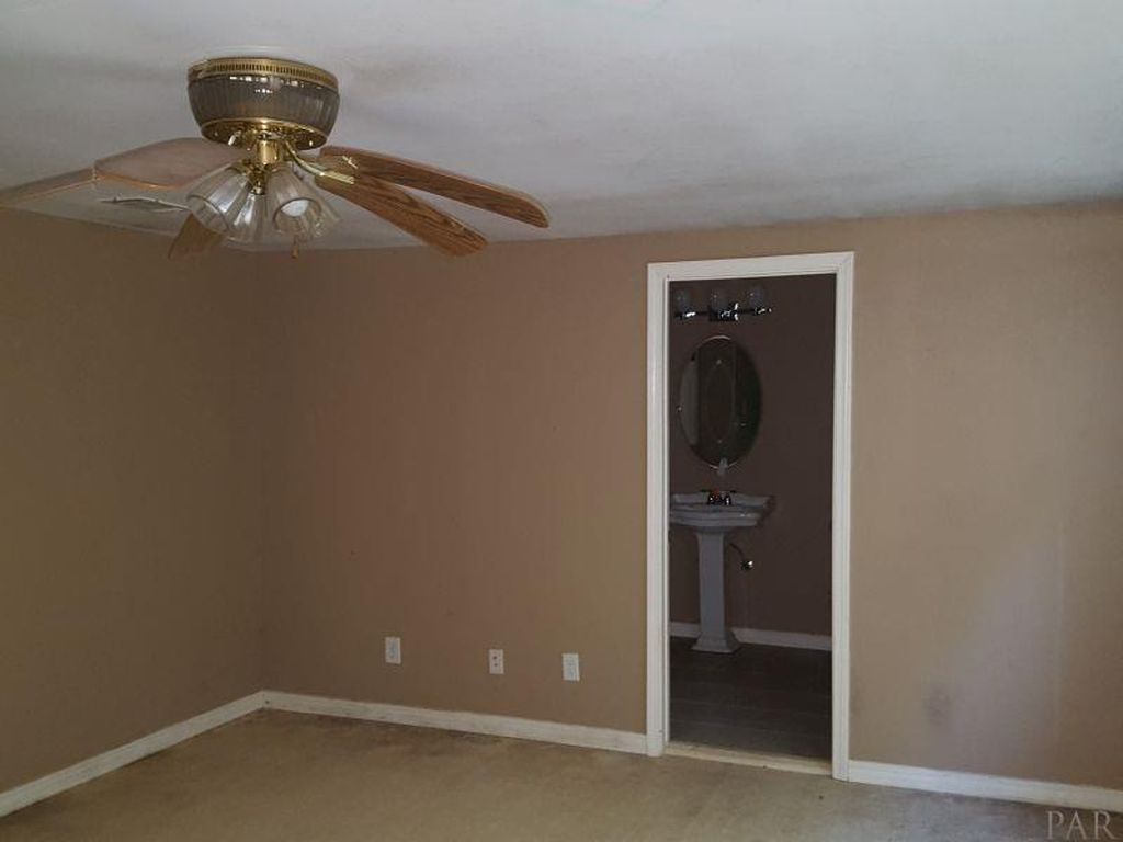 Sold. Pensacola, Florida fixer upper! Almost one acre. Circa 1908