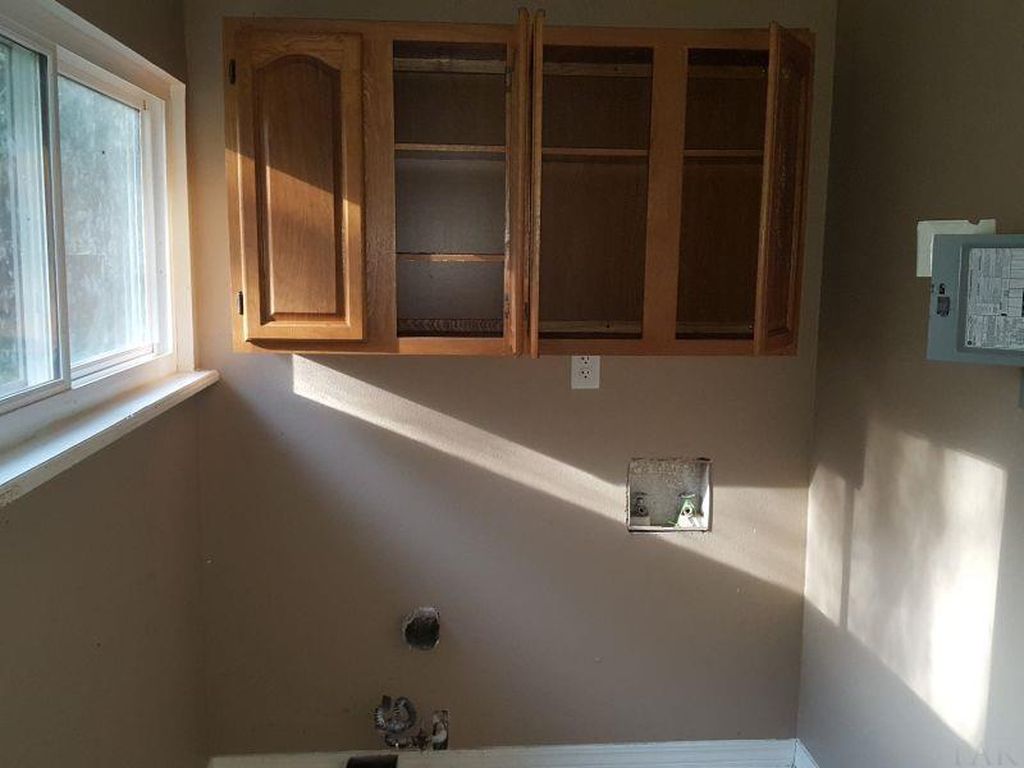 Sold. Pensacola, Florida fixer upper! Almost one acre. Circa 1908