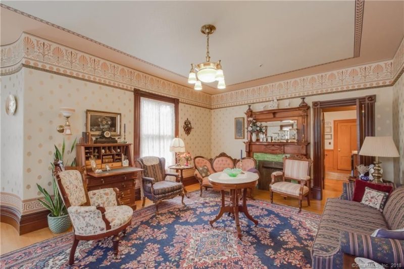 “Painted Lady” in CT. Circa 1896. One acre. $389,900 – The Old House Life