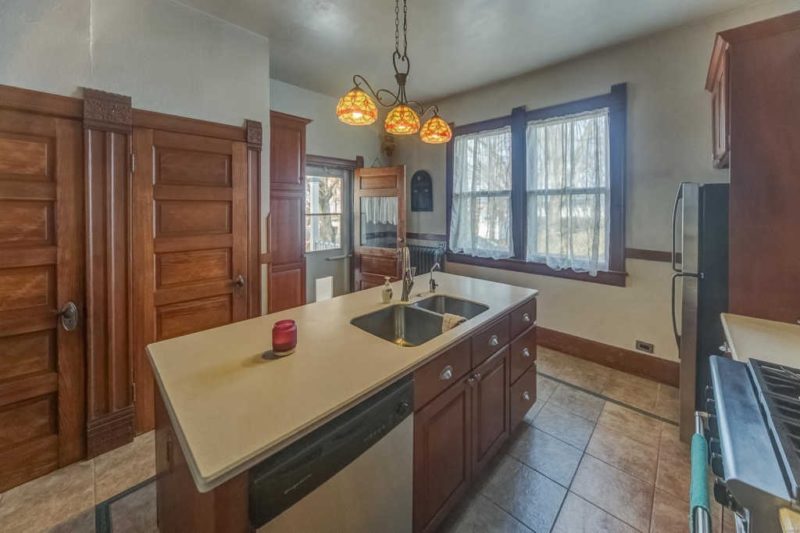 Oh my!! Circa 1907 in Illinois. $354,900 – The Old House Life