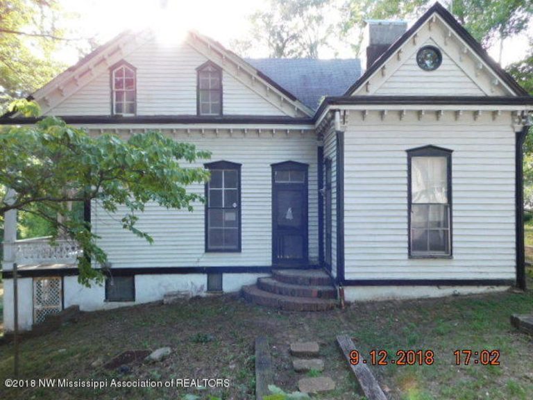 Surprise, look inside! Circa 1860 in Mississippi. 42,900 The Old