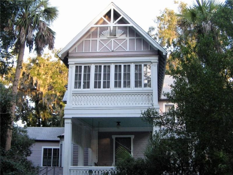 Off market. Close to riverfront! Old Town Brunswick, GA. Circa 1885