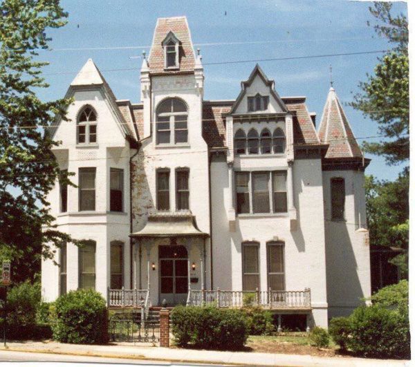 Interior tour of Sublett Miller Mansion! Circa 1874 in Danville ...