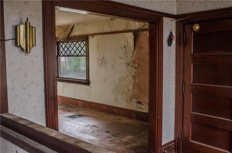 Could be amazing! Williams Robinson House, Circa 1897 in Maine. 150,000 The Old House Life