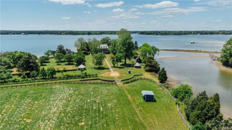 Wow. “Green Plains”, Circa 1798! On 617 waterfront acres in VA ...