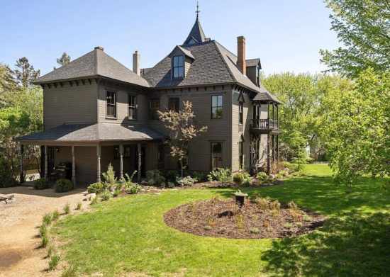 The Castle House, Circa 1872. Located In Minnesota. $799,000 - The Old ...