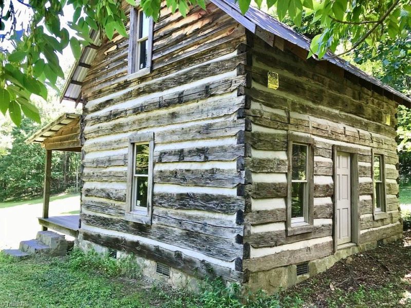 Chestnut log cabin and a farmhouse! On 29 acres in VA mountains