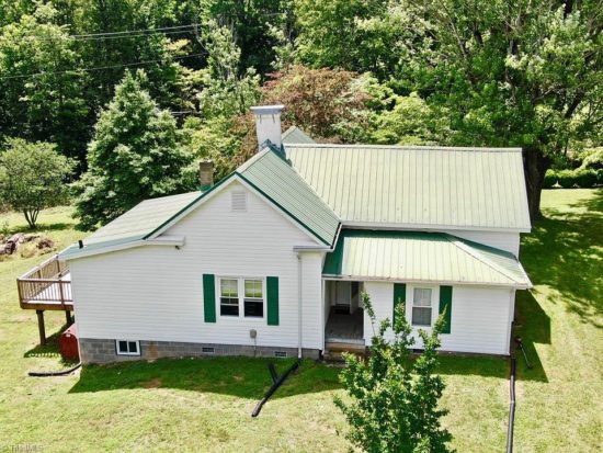 Chestnut log cabin and a farmhouse! On 29 acres in VA mountains ...