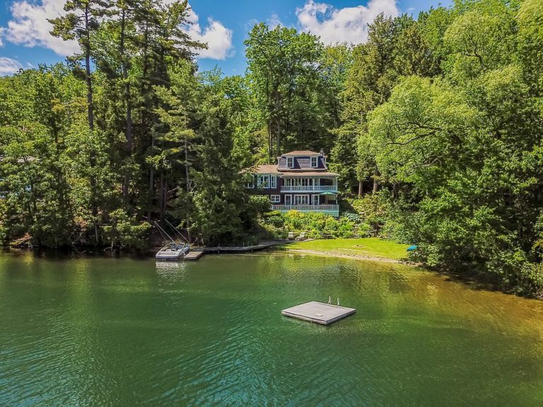 Off Market. This Is Dreamy! Waterfront In Vermont. Circa 1890. $729,000 