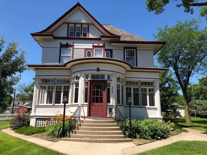 Oh my! Look inside! Circa 1902 in South Dakota. $174,500 – The Old ...