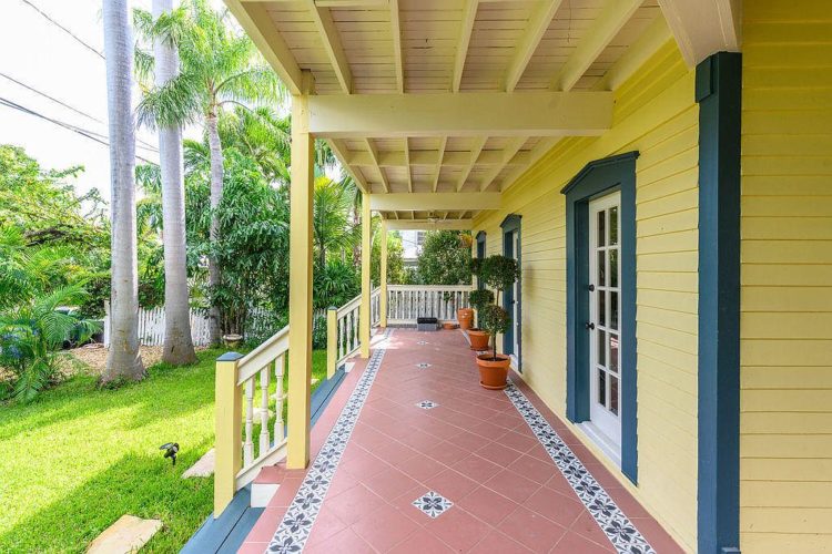 Key West dream!! La Brisa, Circa 1896. Originally a dance hall! 2,100,000 The Old House Life