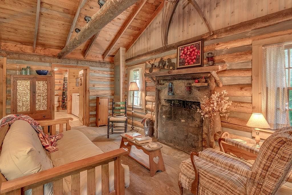 Wow One Of The Oldest Cabins In The Nc Mountains Look Inside