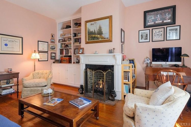 Edenton, NC! In the Historic Cotton Mill Village. Circa 1899. 249,000