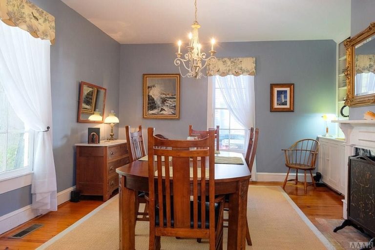 Edenton, NC! In the Historic Cotton Mill Village. Circa 1899. 249,000