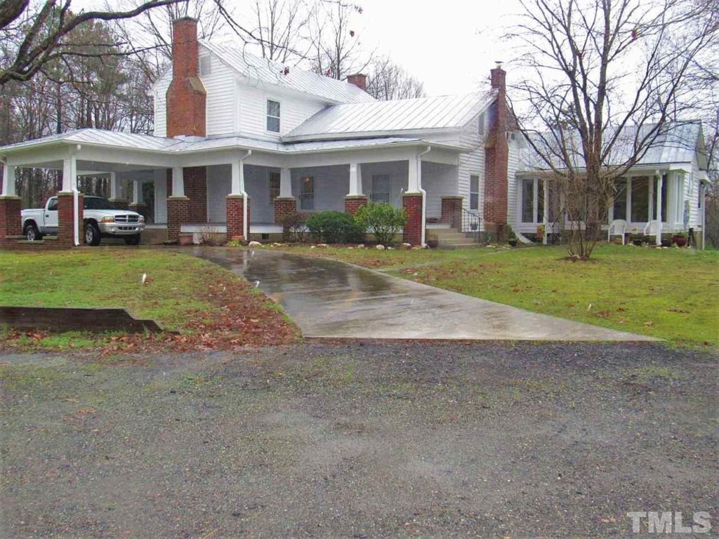 14 acres in Creedmoor, North Carolina. Circa 1920. 375,000 The Old