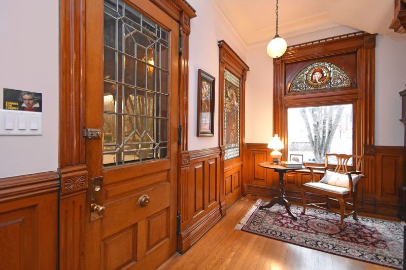 Those newel posts! Circa 1889 in Kentucky $1,250,000 – The Old House Life