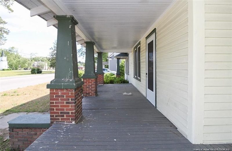 Not a bad Craftsman style home. Circa 1922 in North Carolina. 92,000