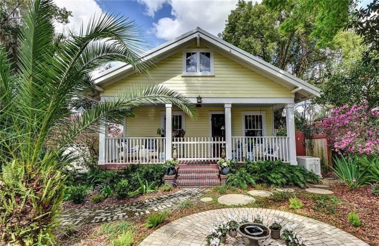 OMG! I want this!! Look inside. Circa 1925 in Florida. $198,000 – The ...