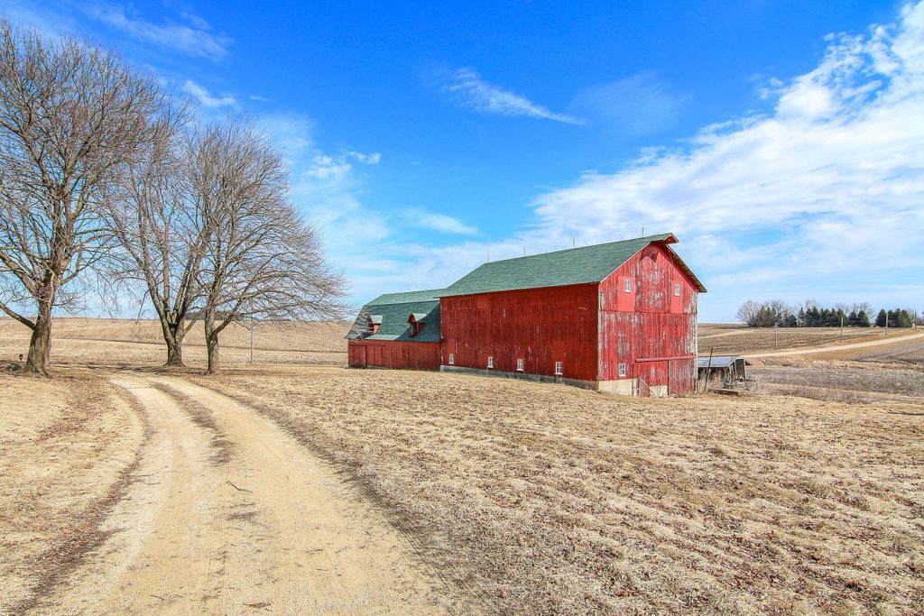 Sold. Over four acres in Illinois! Circa 1833. $149,000 – The Old House ...