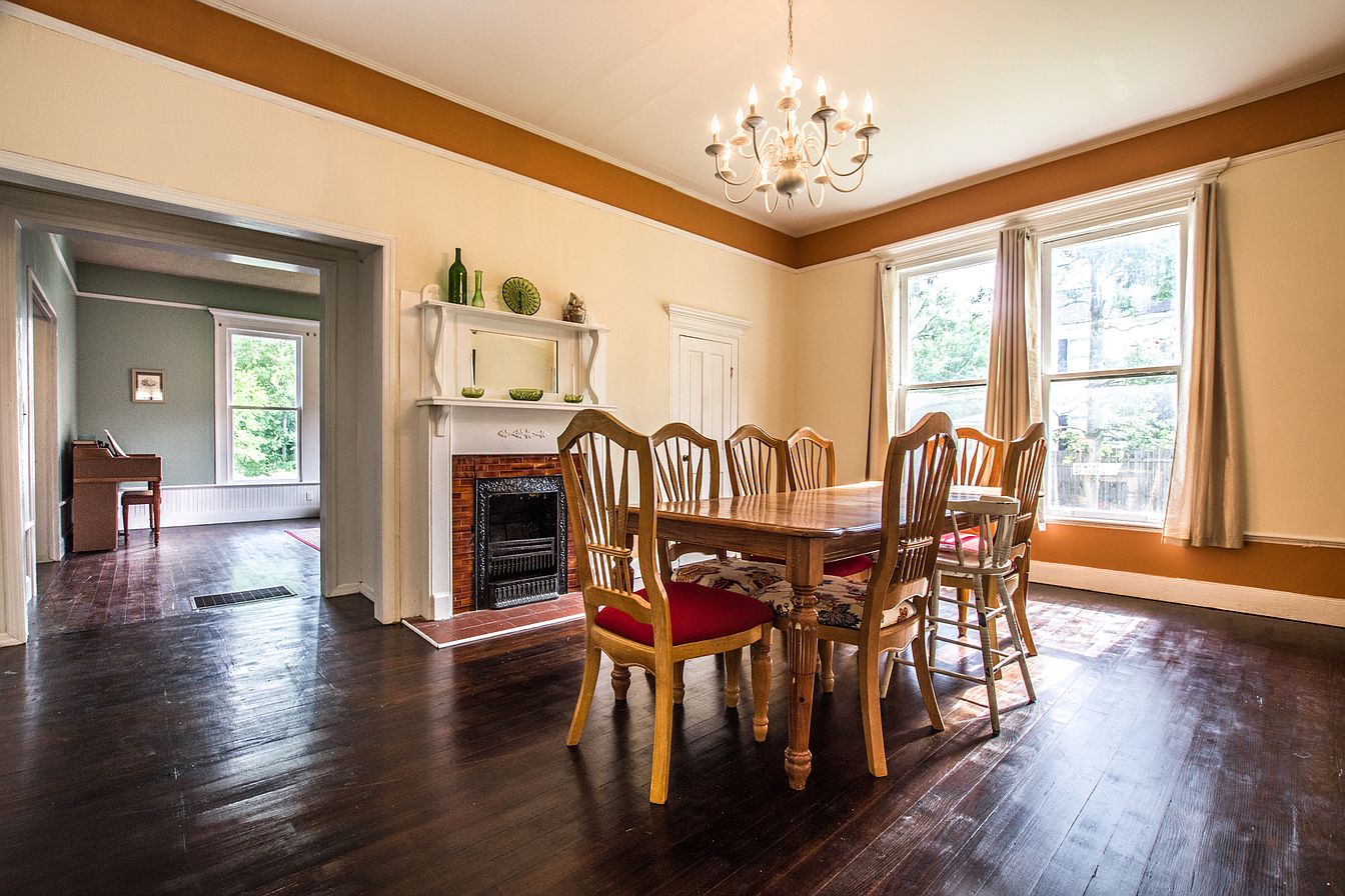 Deal of the Day! Circa 1900 in Rockmart, 160,000 The Old