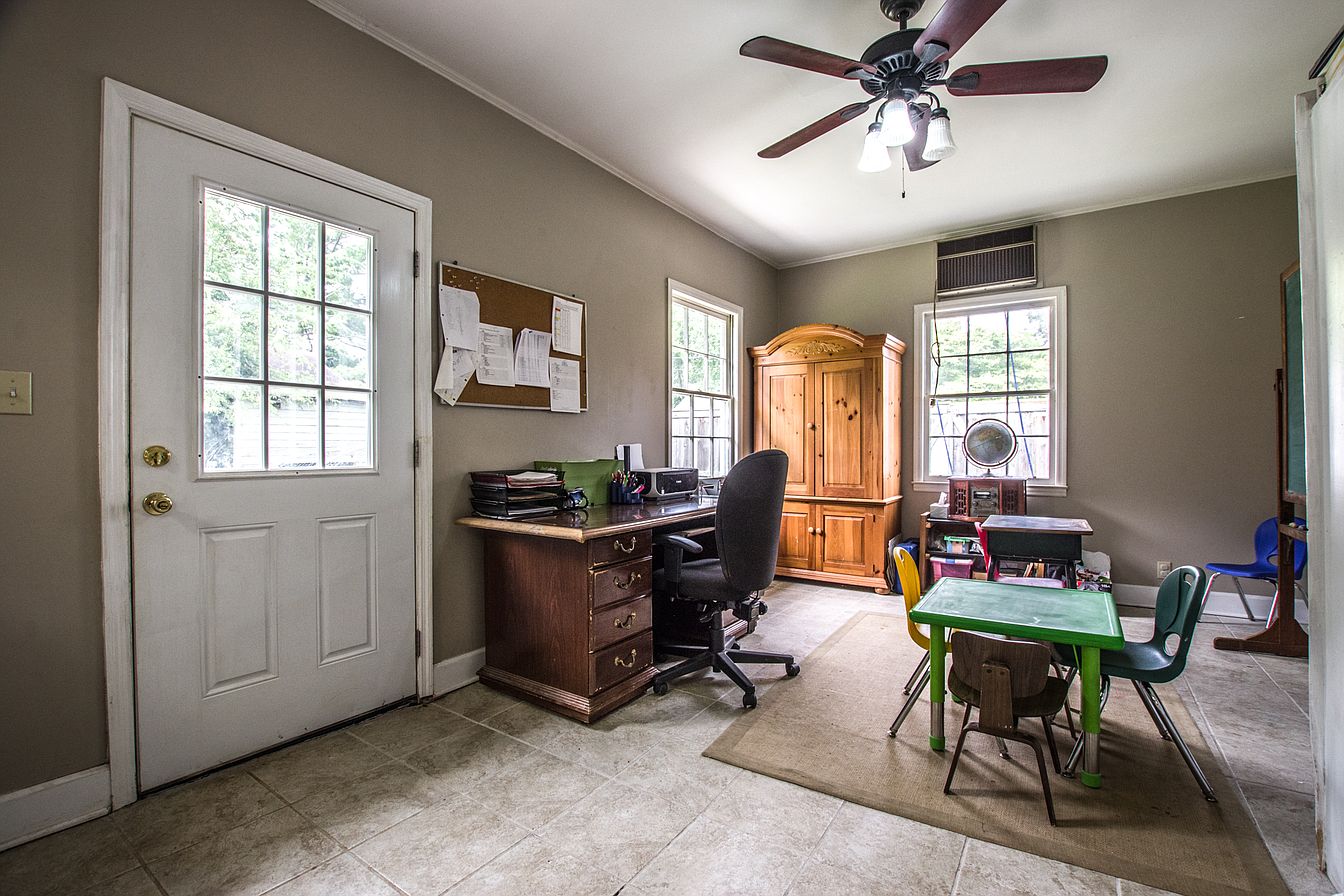 Deal of the Day! Circa 1900 in Rockmart, 160,000 The Old