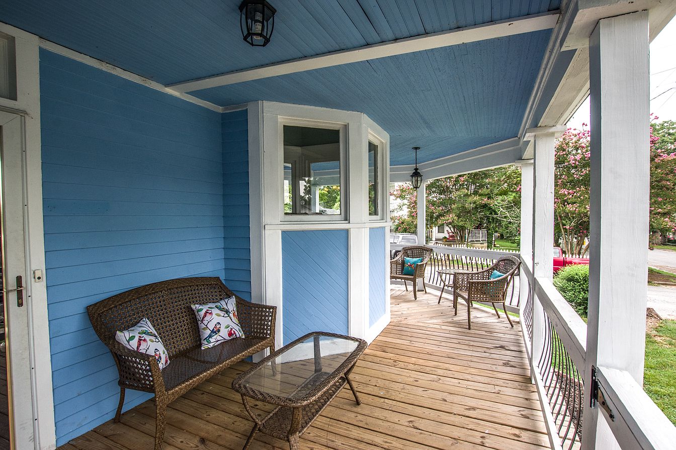 Deal of the Day! Circa 1900 in Rockmart, 160,000 The Old