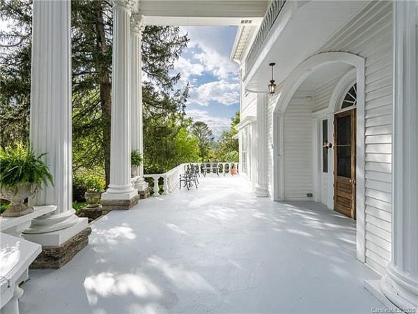 Stunning! “Albemarle Inn”, Circa 1909. Almost One Acre In Asheville ...