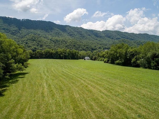 Deal of the Day! 30 acres in the Virginia mountains! Circa 1910 ...