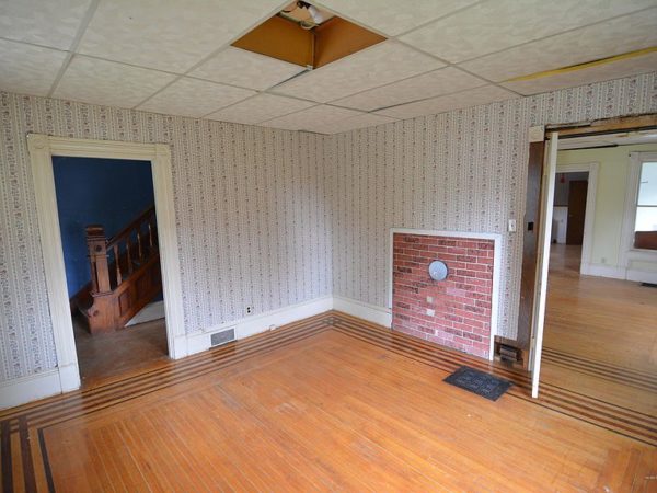 Sold. $59,900! Beautiful inlaid hardwood floors! Circa 1893 in Maine ...