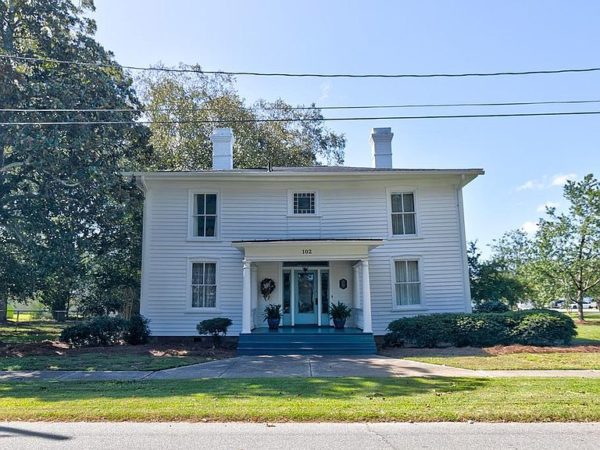 Deal of the Day! Old Bardin Hotel, Circa 1840 in North Carolina ...