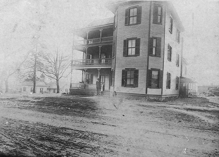 Historic Mayodan Hotel, Circa 1891 in North Carolina. 6,000 square feet