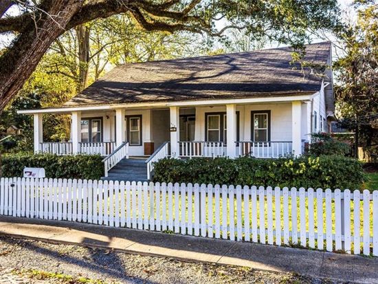 All About Picket Fences - This Old House