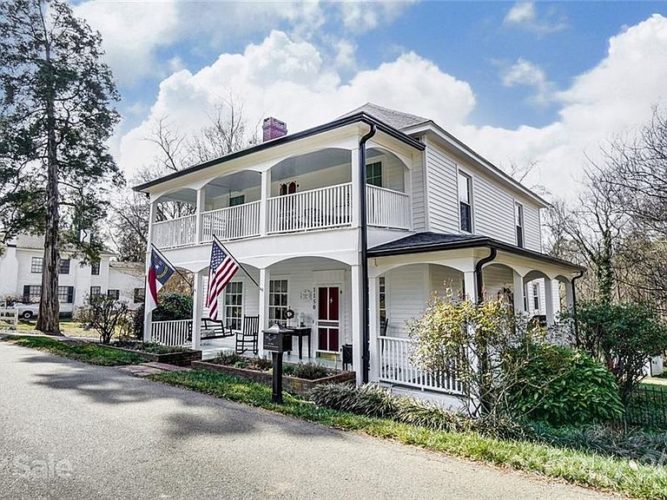 Sold. What a great interior! “The Boarding House”, Circa 1865 in Mount