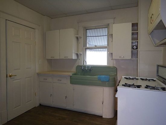 Love the kitchen sink! Lake views from the house. Circa 1900 in ...