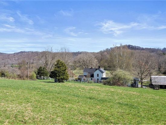 Beautiful barn! Five acres in the Virginia mountains. Circa 1915 ...