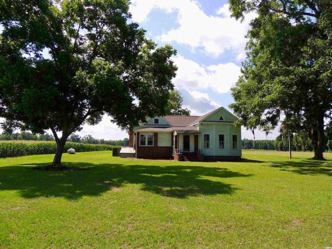 Sold. Five acres in Hemingway, South Carolina. Circa 1900. $180,000 ...