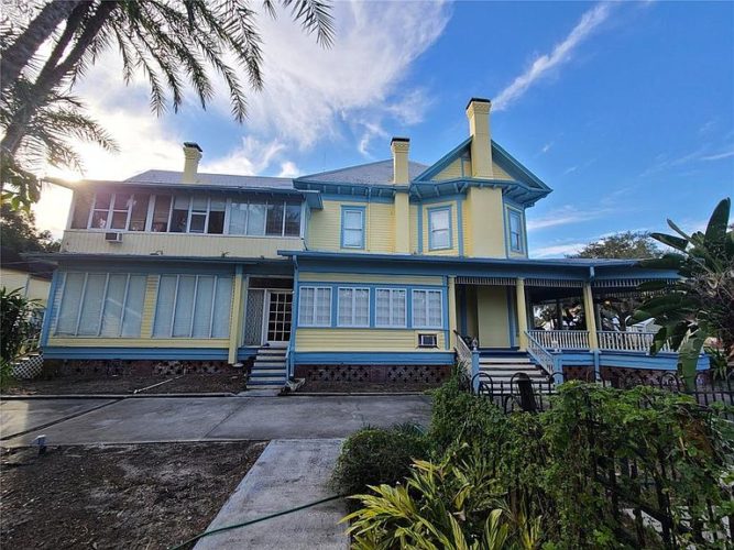 “My Girl” movie house! Circa 1906 in Florida. 499,940 The Old House Life